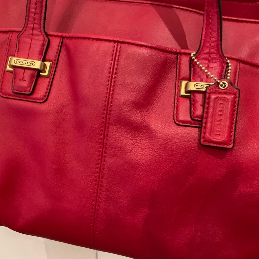 ❤️COACH❤️LEATHER CARRYALL. GORGEOUS!!! - Picture 2 of 15